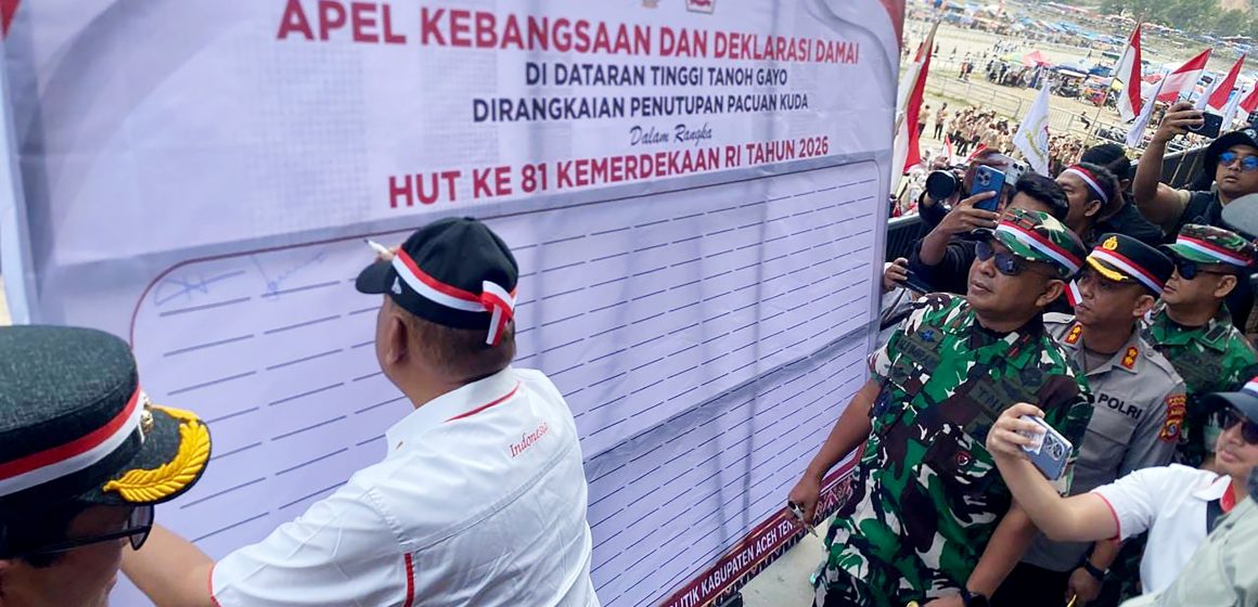 _DSC8043 Gayo Bersatu: Puluhan Ribu Warga Aceh Deklarasi Indonesia Damai