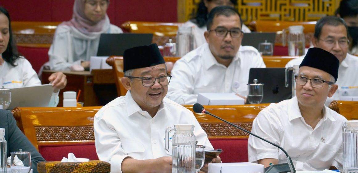 Kemendikdasmen DPR Setujui Anggaran Kemendikdasmen 2027 Rp89,1 Triliun