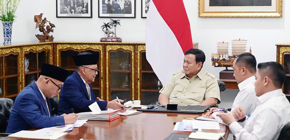 Presiden Prabowo Antrean Haji Turun Jadi 14 Tahun Presiden Pangkas Antrean Haji, dari 49 Tahun Jadi 14 Tahun
