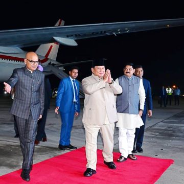 Presiden Prabowo Hadiri KTT BRICS di India Tiba di India Prabowo Siap Suarakan Ekonomi Inklusif KTT BRICS