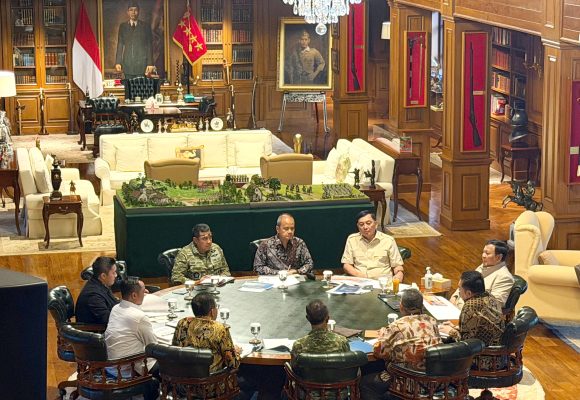 Presiden Prabowo Tegas Perintahkan Penertiban Kawasan Hutan Prabowo Perintahkan Sikat Habis Pelanggar Kawasan Hutan