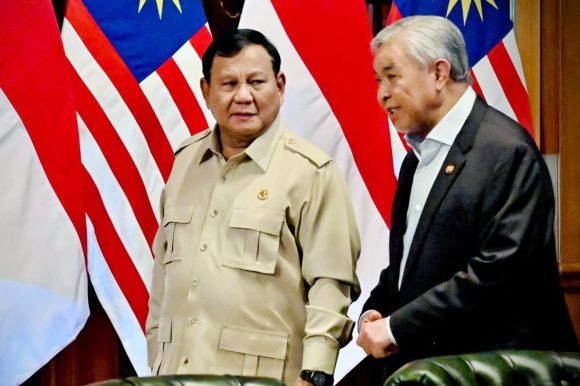 Indonesia-Malaysia Sepakat Hadapi Karhutla Bersama