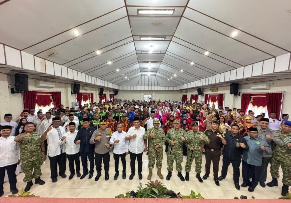 Ratusan Elemen Masyarakat Bireuen Teken Deklarasi Damai 2026, Komit Jaga NKRI Kompak! Elemen Masyarakat Kota Juang Komit Jaga NKRI