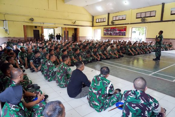 WhatsApp Image 2026-09-28 at 09.11.08 Danrem Lilawangsa Tegaskan Prajurit Jauhi Judol dan Narkoba