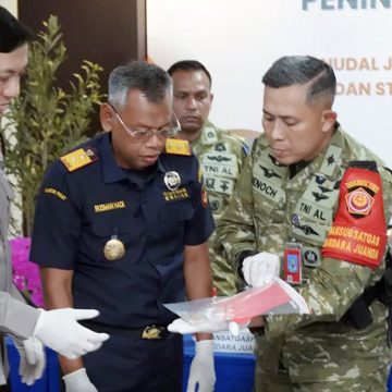 MBCIndonesia.com TNI AL Tangkap WNA India Selundupkan Emas Rp2,9 Miliar