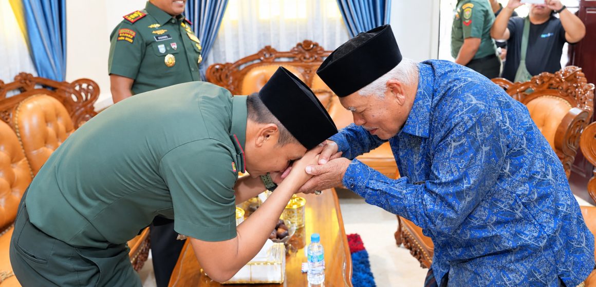 Danrem dan Dandim Silaturahmi dengan Abu Manan