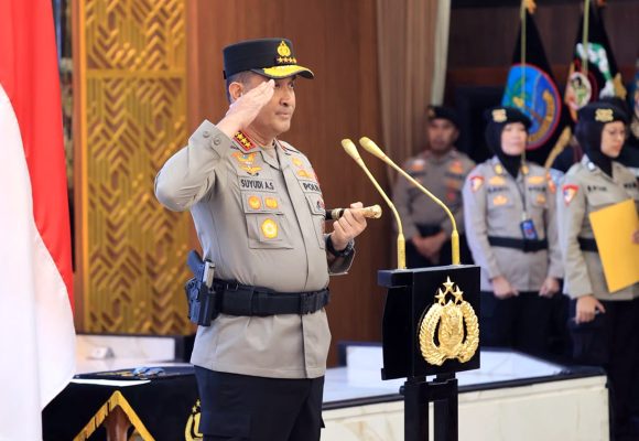 Kapolri Suyudi Mutasi Perwira Polri, 4 Peraih Adhi Makayasa