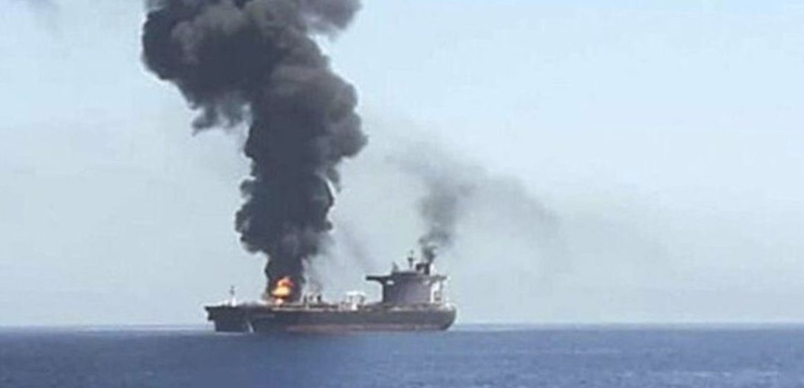 Iran Identifikasi Kapal Tanker Terbakar di Selat Hormuz