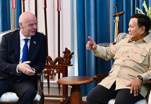 Presiden FIFA dan Presiden Prabowo Presiden FIFA Temui Prabowo, Sepak Bola Indonesia Jadi Bahasan